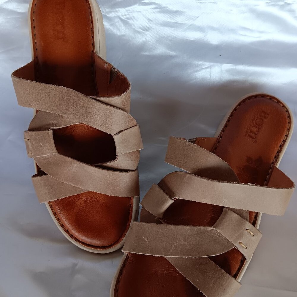 Born F21328 Bira Women's Open Toe Slides Leather Sandals Size 9